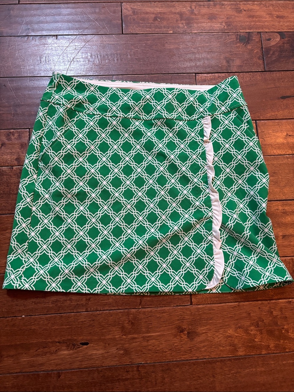 Lilly Pulitzer Luxletic Monica Women's UPF 50+ Ruffle Skirt sz 10